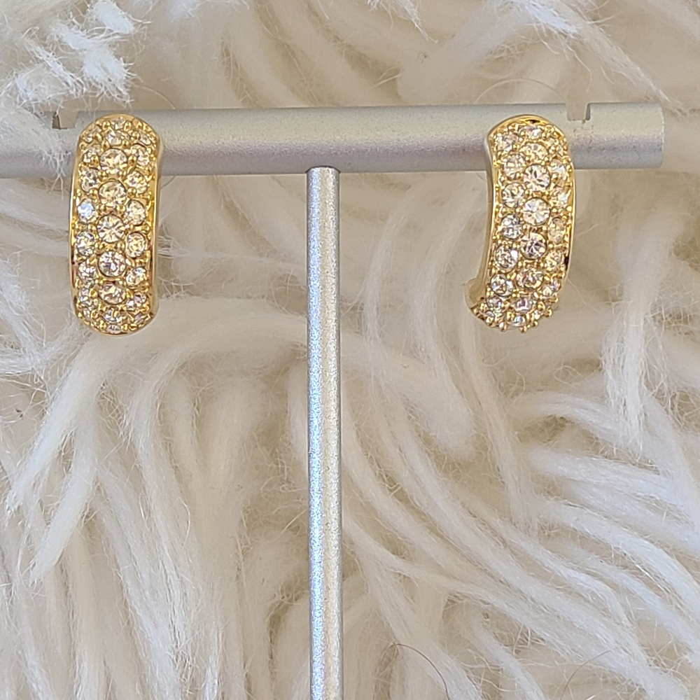 Swarovski Swan Stamped Pierced Earrings- Excellent Condition